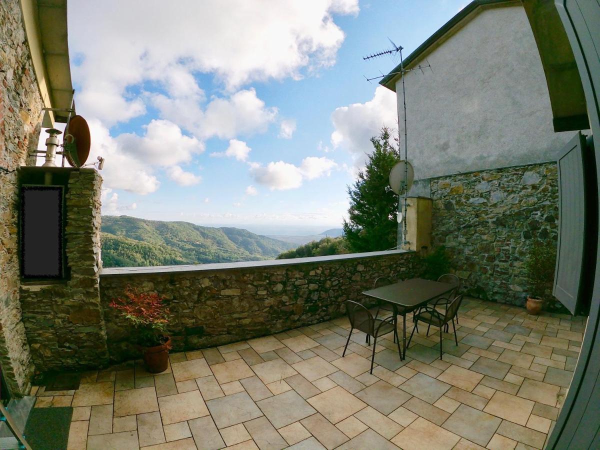 Papiriana La Casa Del Borgo_ Breathtaking Sea Wiew Fosdinovo Buitenkant foto